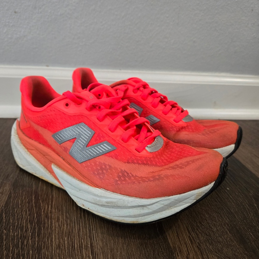 New Balance Fuel Cell Rebel Coral/Pink